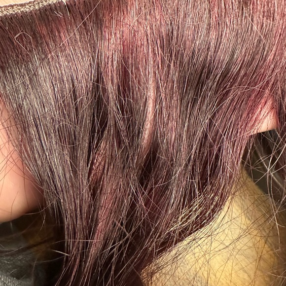 Clip in hair extensions - Picture 4 of 5